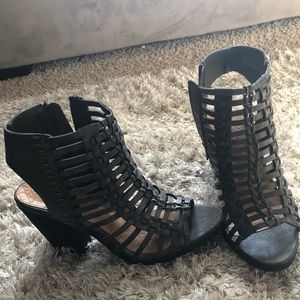 Maurices black heels